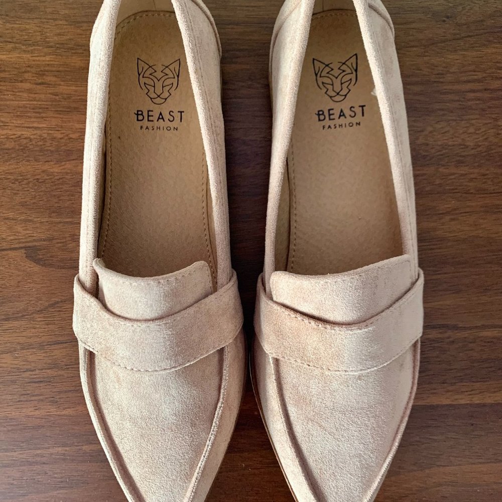 BRAND NEW Blush 8.5 Logan Loafers